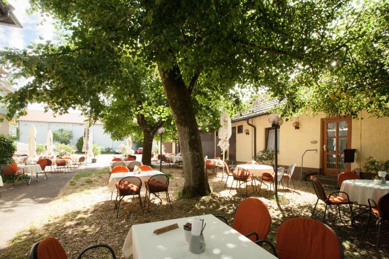 Hotel Krone Strassdorf Schwaebisch Gmuend Ngoại thất bức ảnh