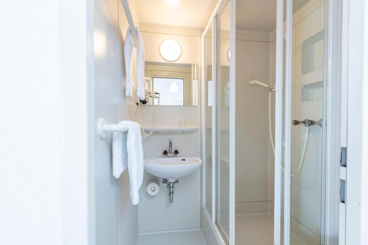 Hotel Krone Strassdorf Schwaebisch Gmuend Ngoại thất bức ảnh